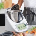 oslona-noza-do-Thermomixa-tm5-tm6-.jpg